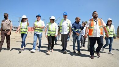 Photo of Empresarios piden reactivar trabajos en puerto de Manzanillo