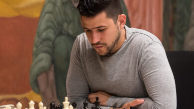 Photo of Cubano Yasser Quesada en cima de torneo de ajedrez en la RD