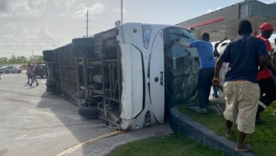Photo of Dos muertos y al menos 20 heridos en accidente en Boulevard Turístico del Este en Bávaro