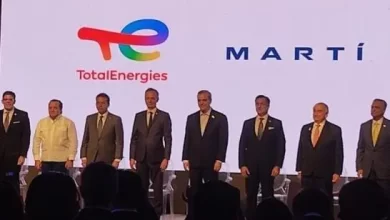 Photo of Con la presencia de Abinader, empresas energéticas TotalEnergies y Martí festejan alianza estratégica