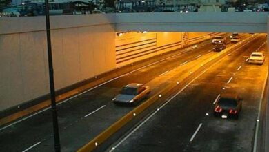 Photo of Apedrean vehículos en túneles y avenidas