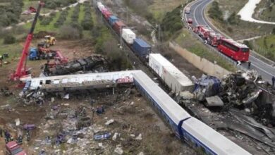 Photo of Grecia: al menos 32 muertos y 85 heridos en un choque de trenes