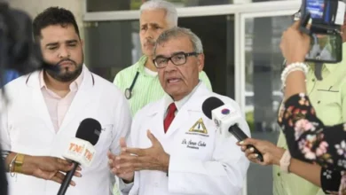 Photo of Médicos atribuyen dificultades de la salud a la indiferencia de políticos