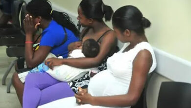 Photo of Parturientas haitianas se llevan el 14 % del presupuesto de salud.