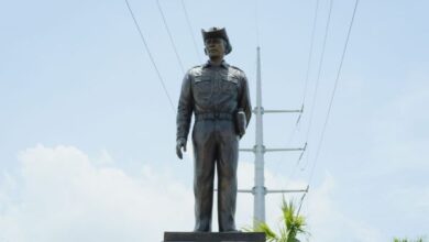 Photo of ASDE develiza estatua dedicada al general panameño Omar Torrijos